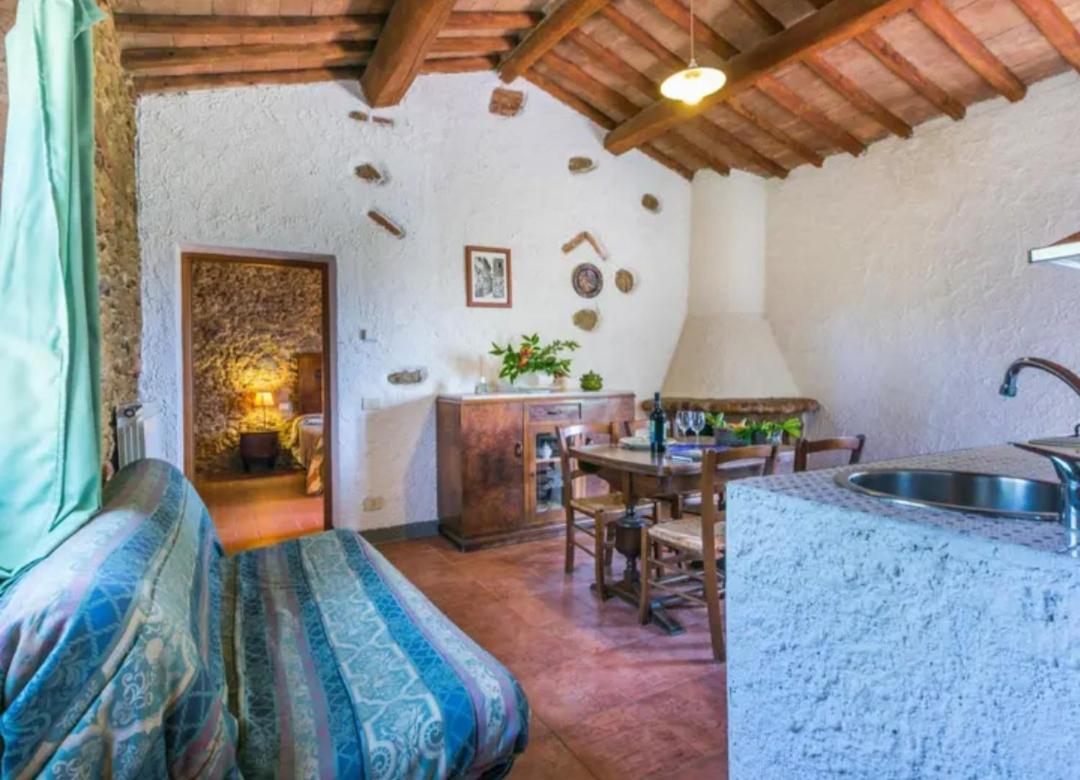 Agriturismo La Moraia ポッジボンシ エクステリア 写真