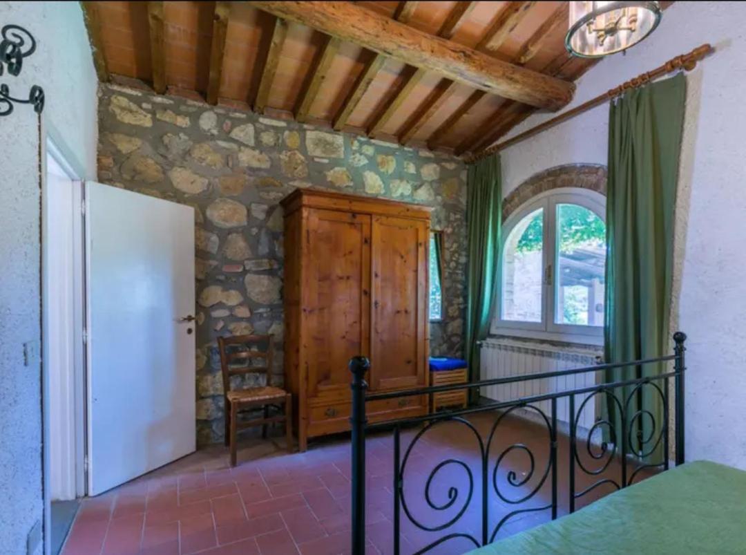 Agriturismo La Moraia ポッジボンシ エクステリア 写真