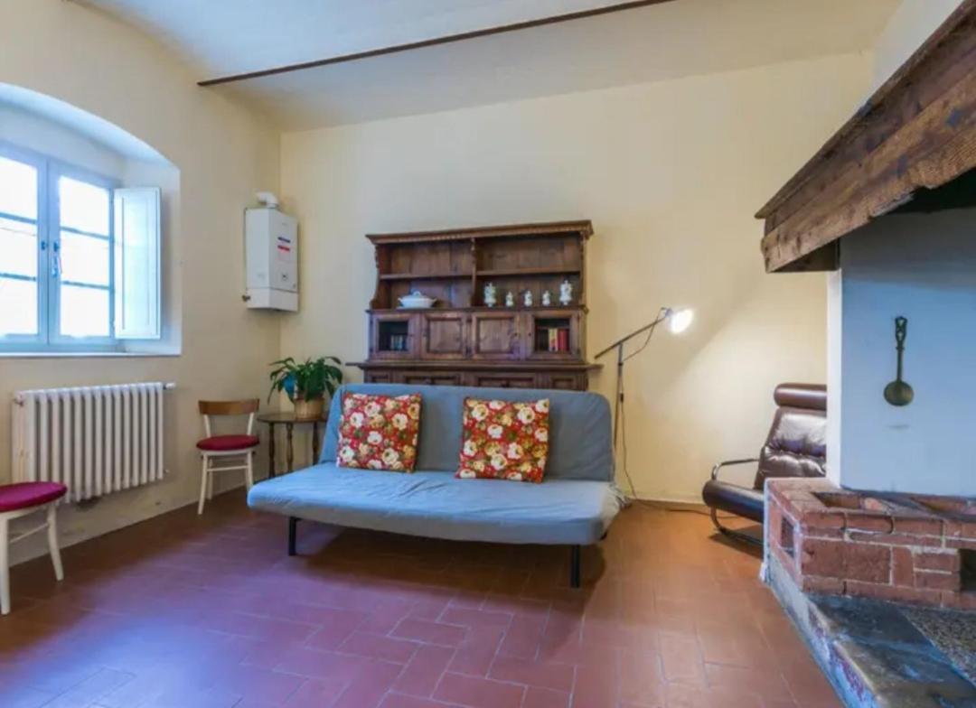 Agriturismo La Moraia ポッジボンシ エクステリア 写真
