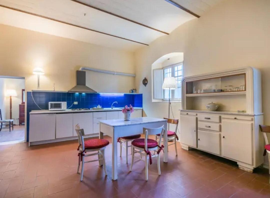 Agriturismo La Moraia ポッジボンシ エクステリア 写真