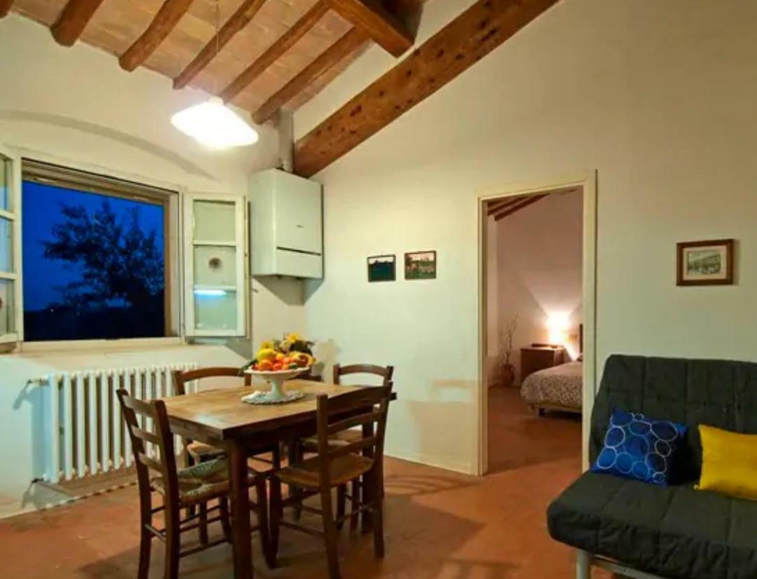 Agriturismo La Moraia ポッジボンシ エクステリア 写真